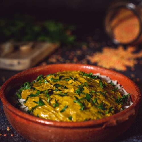 Dal makhani de pois cassés, carottes et patate douce au lait de coco